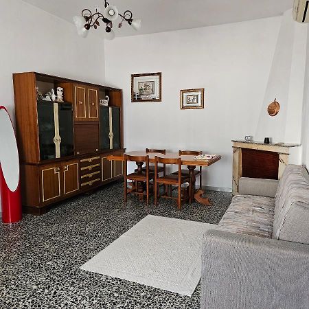 Appartamento A Telti Con Giardino Privato E Posto Auto Zewnętrze zdjęcie