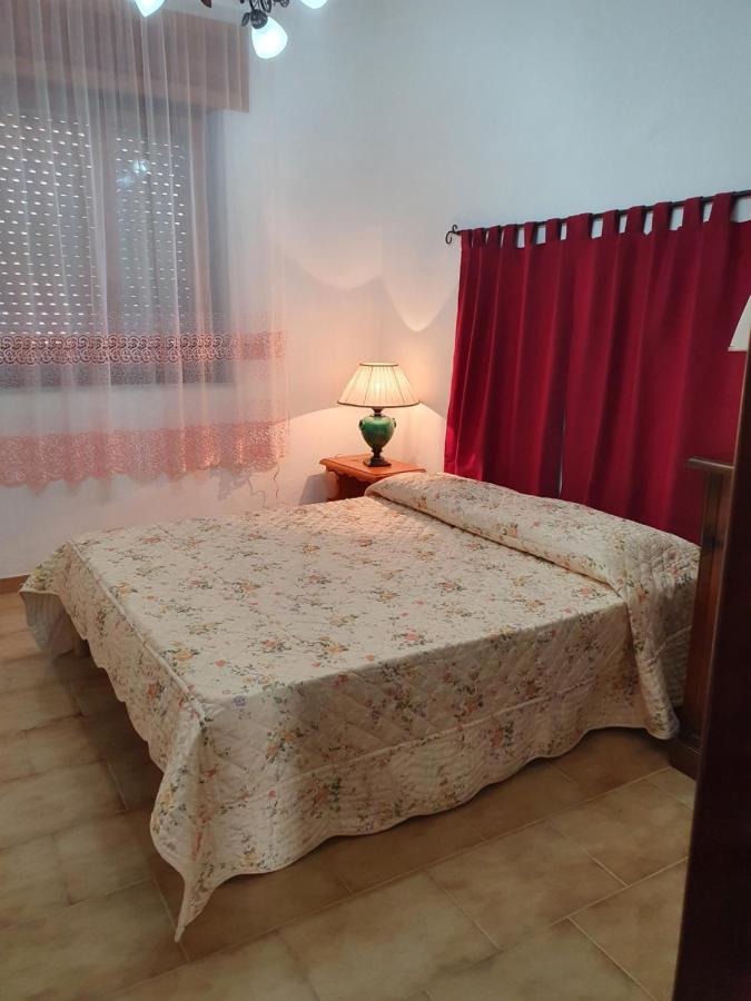Appartamento A Telti Con Giardino Privato E Posto Auto Zewnętrze zdjęcie