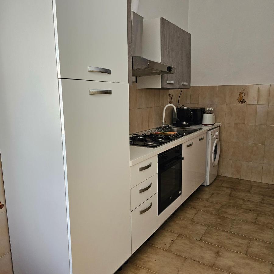 Appartamento A Telti Con Giardino Privato E Posto Auto Zewnętrze zdjęcie